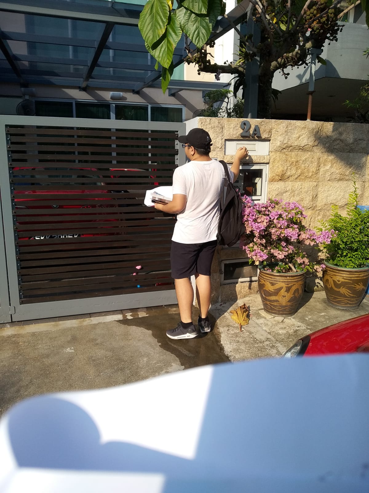 How to Use Flyer Marketing to Reach Landed Houseowners in SG